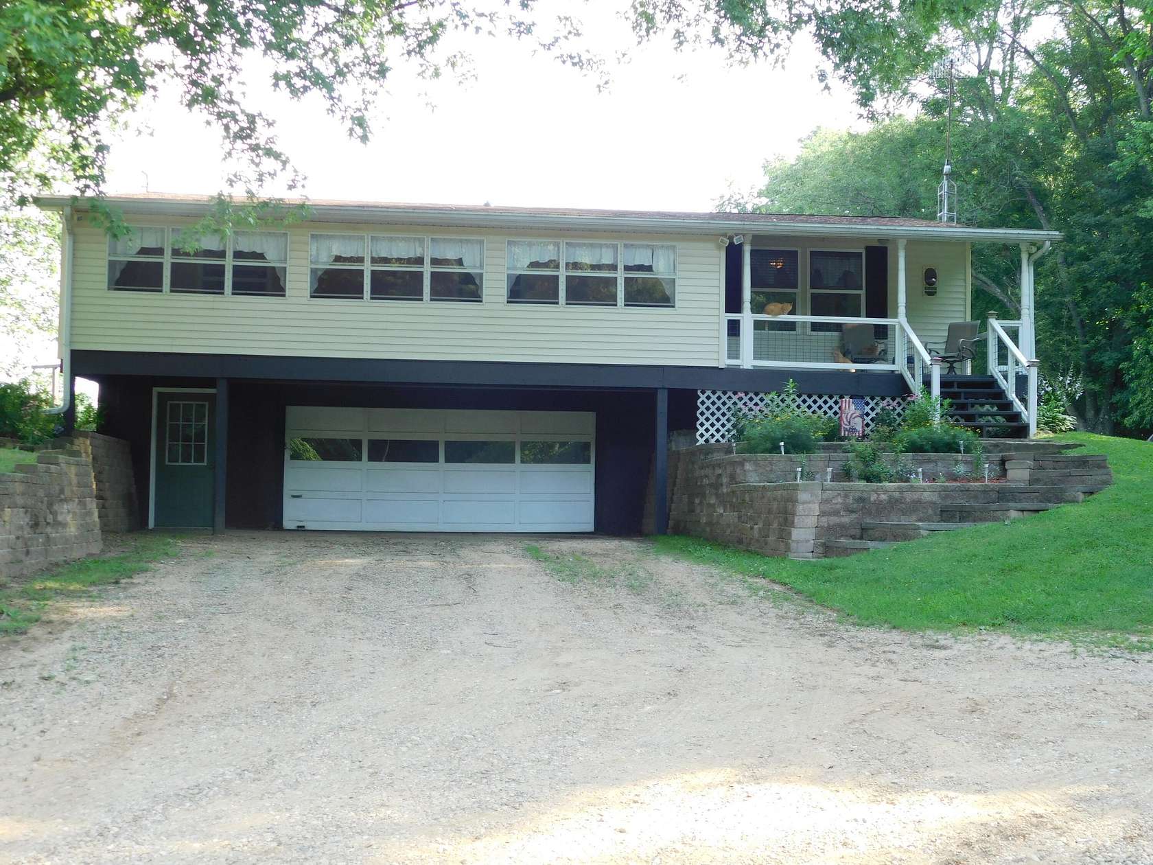 20 Acres of Recreational Land with Home for Sale in Cassopolis, Michigan