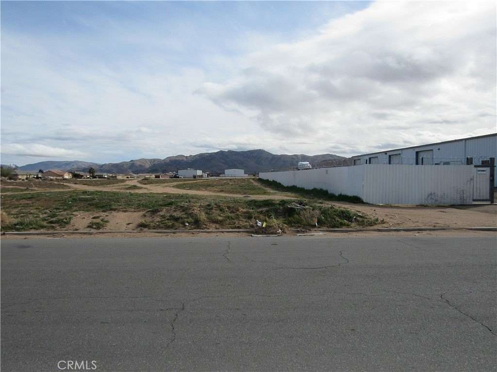 0.69 Acres of Land for Sale in Apple Valley, California
