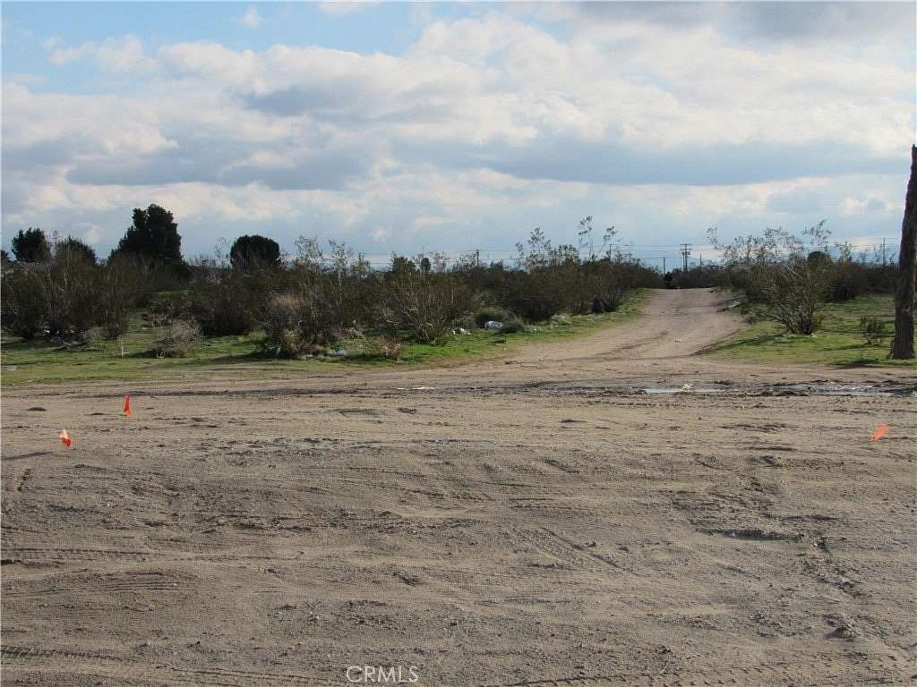 18.8 Acres of Mixed-Use Land for Sale in Victorville, California