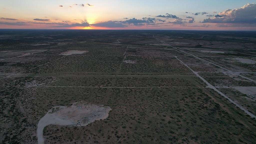 120 Acres of Land for Sale in Barstow, Texas