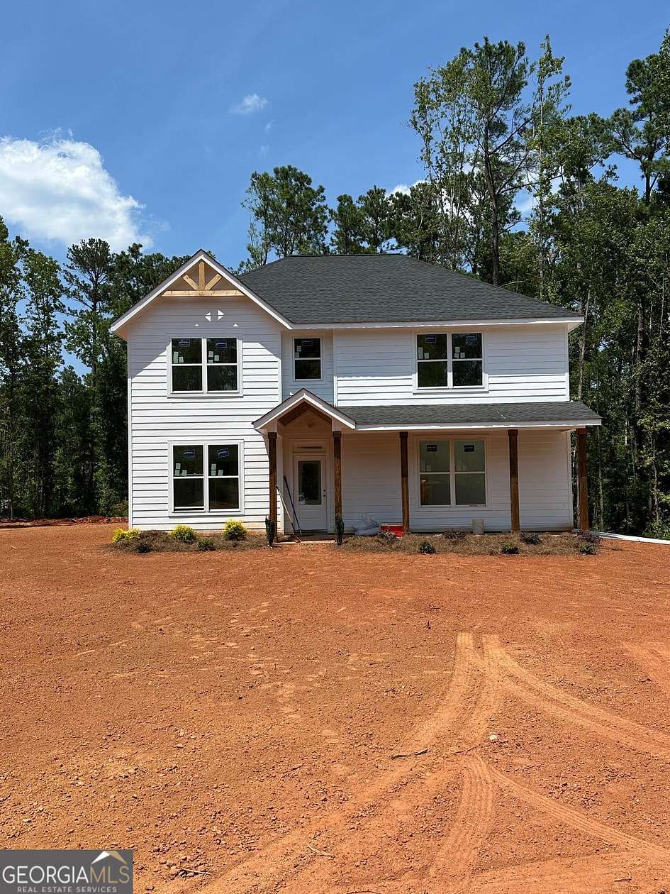 4.6 Acres of Land with Home for Sale in Jackson, Georgia