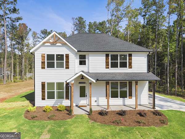 4.6 Acres of Land with Home for Sale in Jackson, Georgia