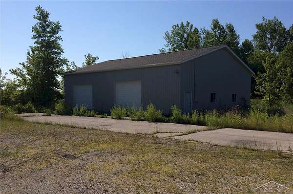 2.83 Acres of Commercial Land for Sale in Saginaw, Michigan