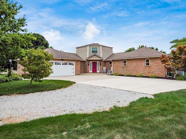 1.72 Acres of Land with Home for Sale in Ashville, Ohio