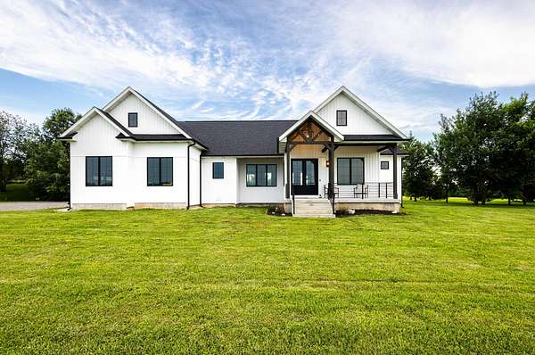 4 Acres of Land with Home for Sale in Aurora, Missouri