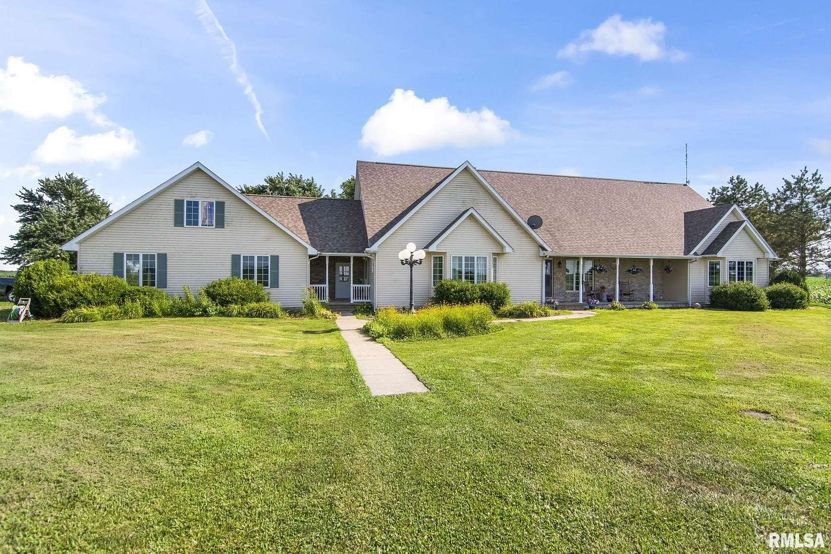 1.66 Acres of Land with Home for Sale in Palmyra, Illinois