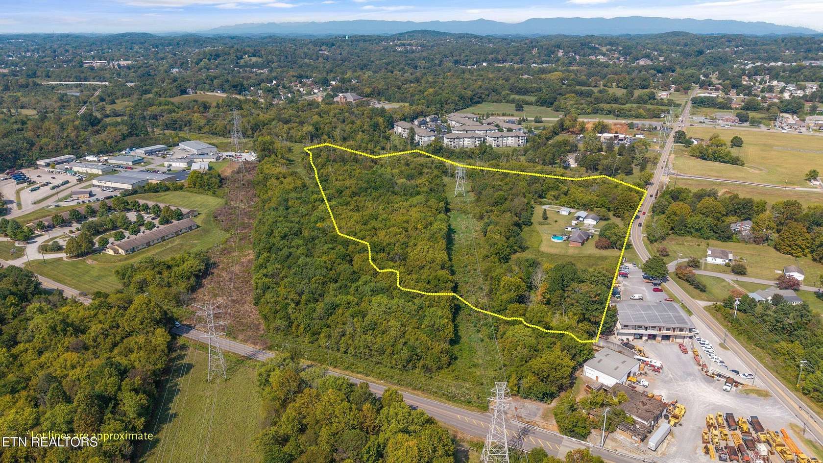17.9 Acres of Land for Sale in Powell, Tennessee