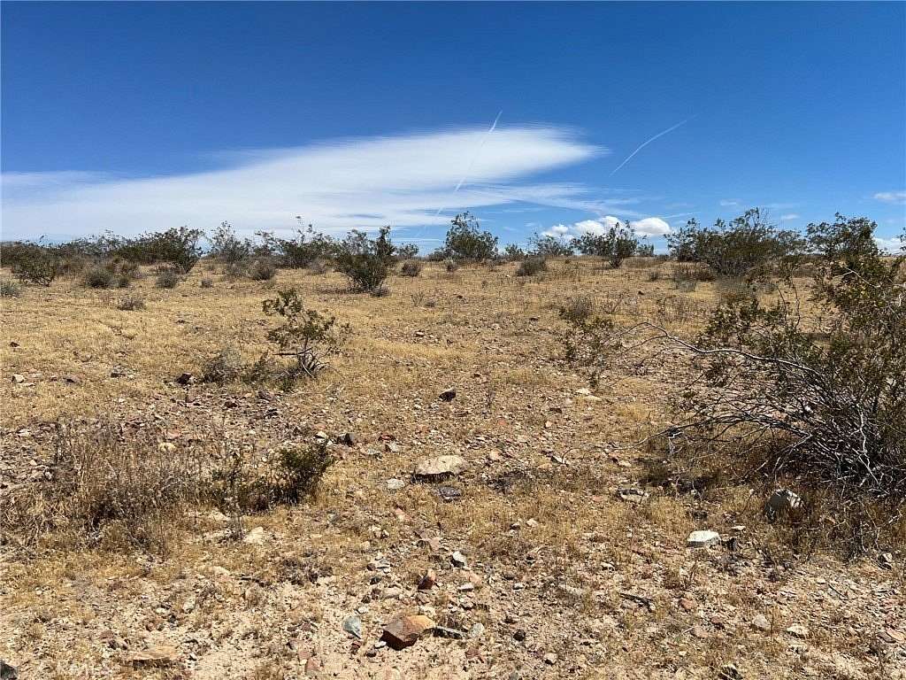 2 Acres of Land for Sale in Apple Valley, California