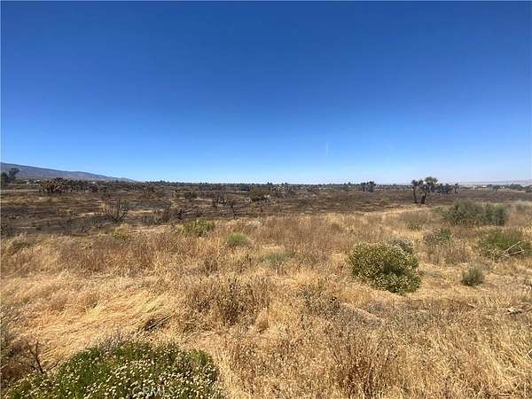 2.5 Acres of Land for Sale in Lucerne Valley, California
