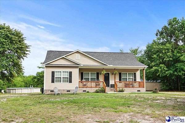 16.4 Acres of Land with Home for Sale in Jefferson, South Carolina