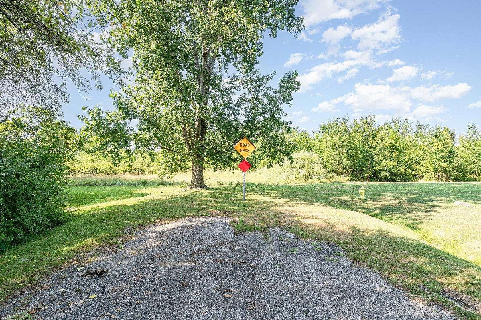 5 Acres of Residential Land for Sale in Saginaw, Michigan