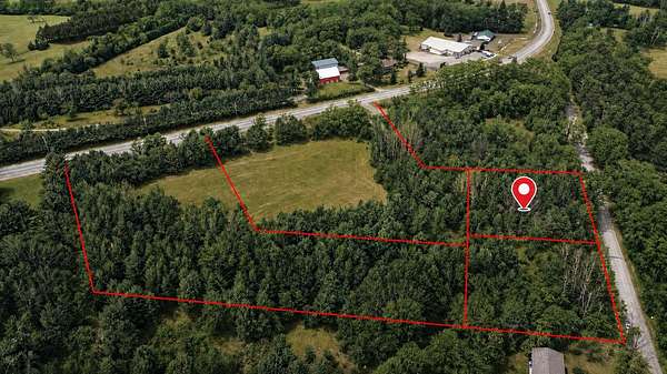 1.2 Acres of Residential Land for Sale in Waupaca, Wisconsin