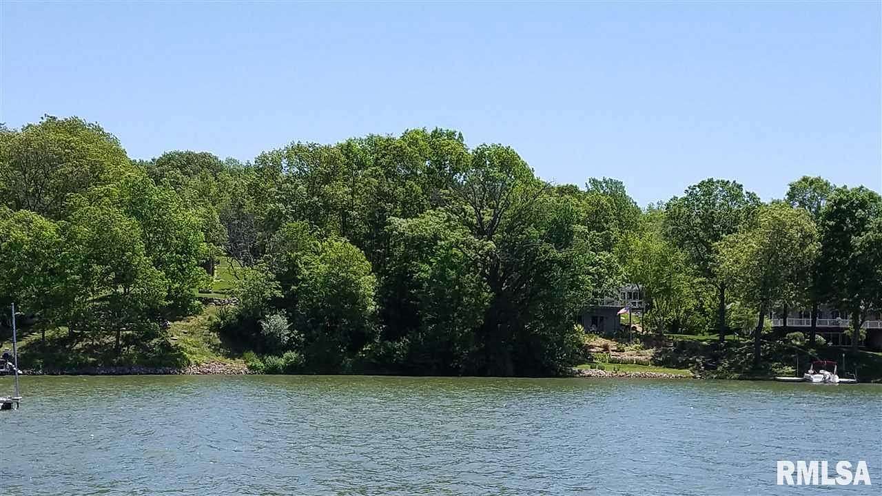 0.69 Acres of Residential Land for Sale in Dahinda, Illinois