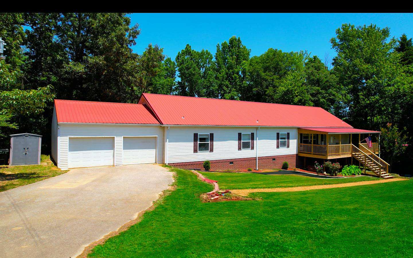 34.4 Acres of Land with Home for Sale in Cedar Grove, Tennessee