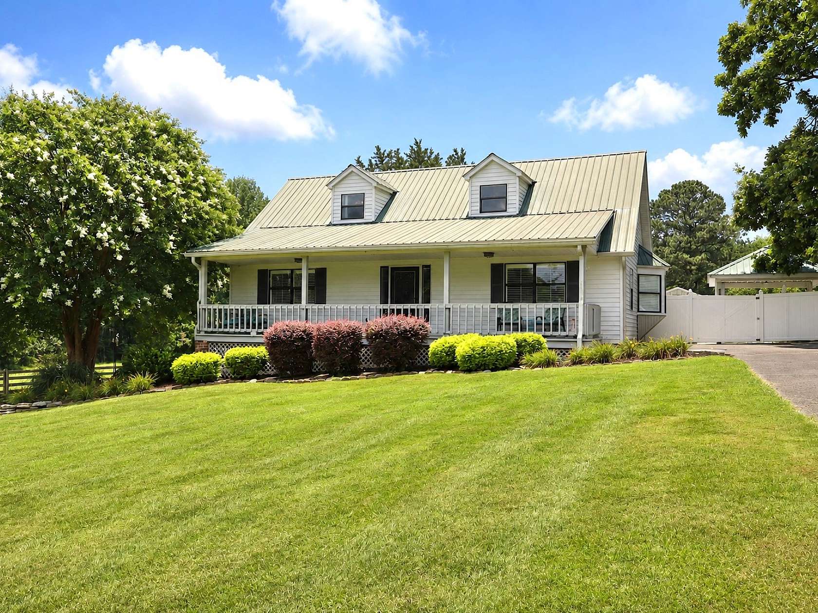 4 Acres of Land with Home for Sale in Cleveland, Tennessee