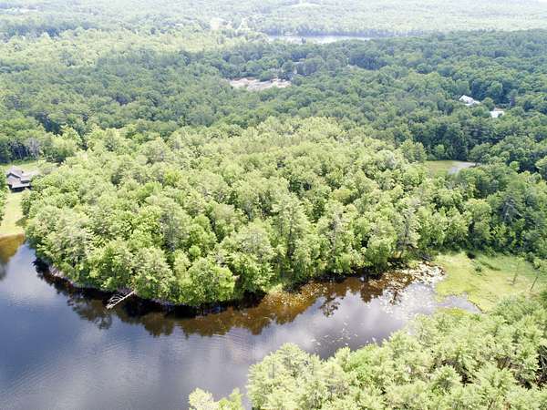 2 Acres of Residential Land for Sale in Mount Vernon, Maine