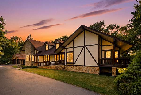 23.7 Acres of Recreational Land with Home for Sale in Monticello, Kentucky
