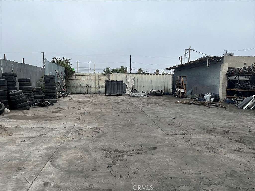 0.2 Acres of Commercial Land for Lease in Wilmington, California