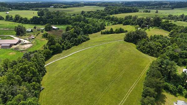 24 Acres of Land with Home for Sale in Brodhead, Kentucky