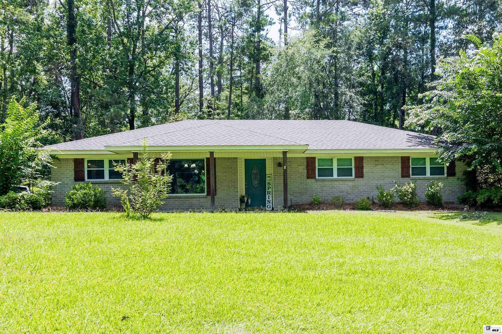 2.17 Acres of Land with Home for Sale in West Monroe, Louisiana