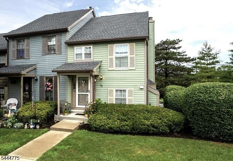 Land with Home for Sale in Allamuchy Township, New Jersey