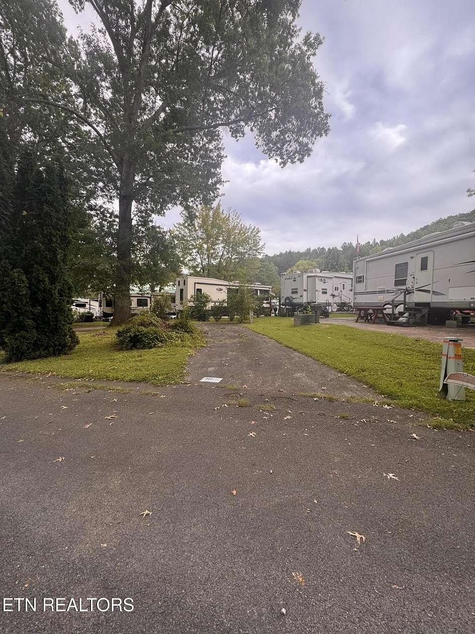 0.05 Acres of Land for Sale in Townsend, Tennessee