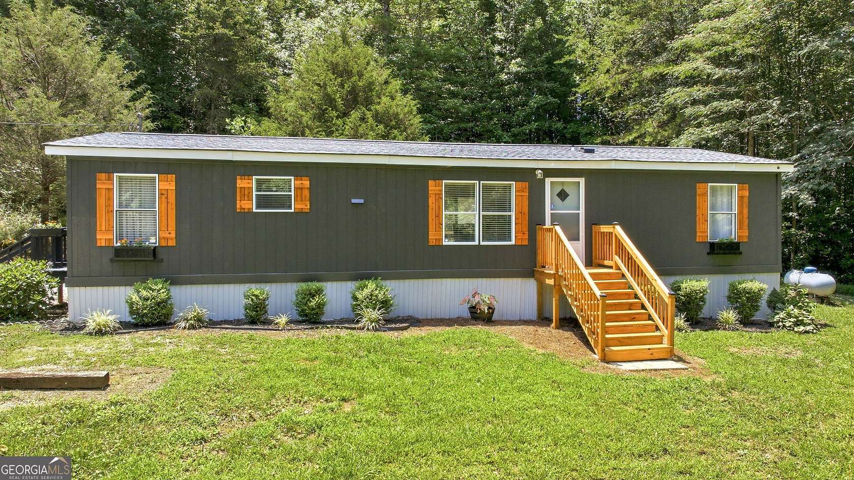 2.58 Acres of Land with Home for Sale in Alto, Georgia