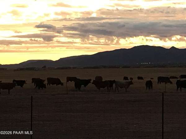 10 Acres of Land for Sale in Prescott Valley, Arizona