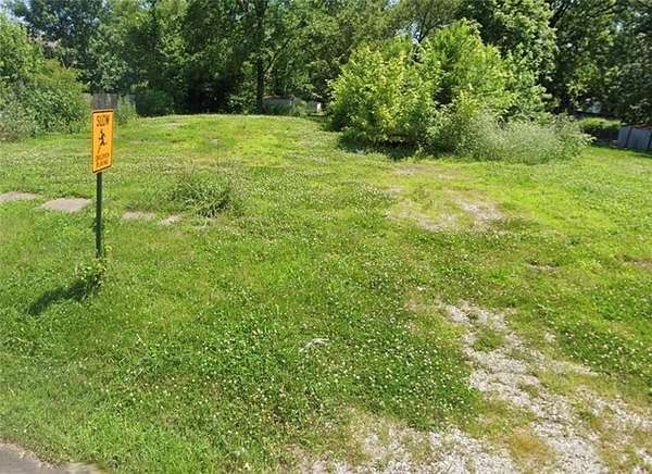 0.41 Acres of Residential Land for Sale in Urich, Missouri
