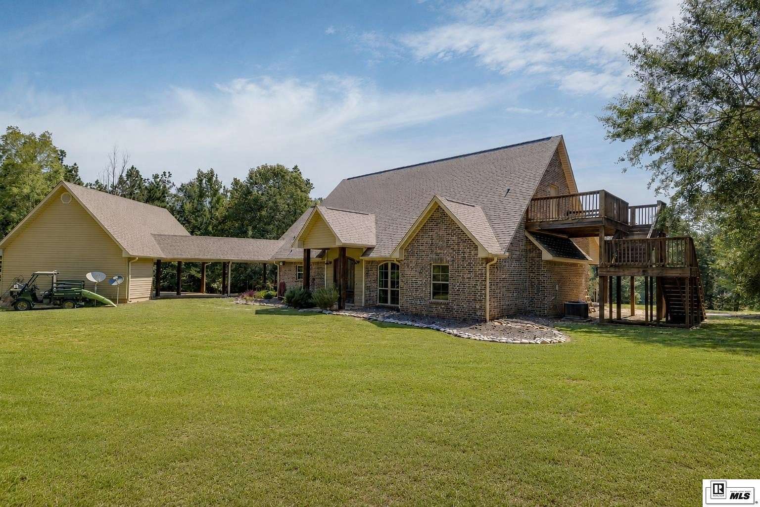 15.2 Acres of Land with Home for Sale in Eros, Louisiana