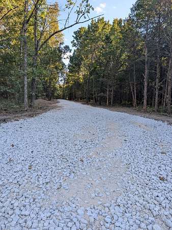 7 Acres of Residential Land for Sale in Strafford, Missouri