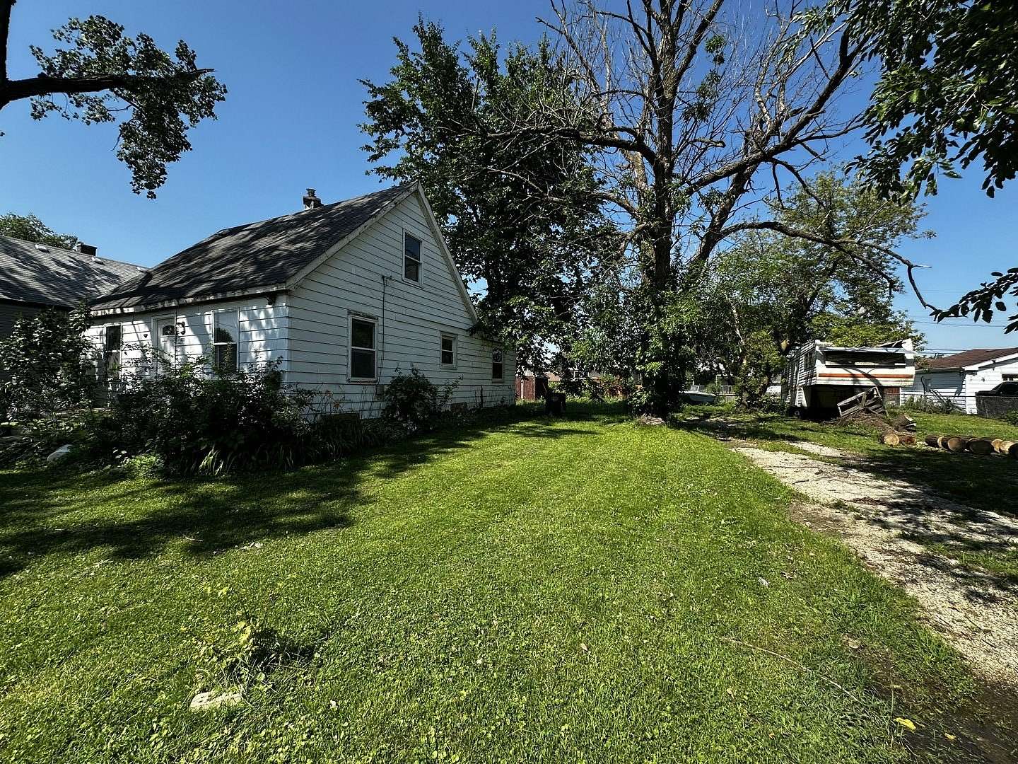 0.3 Acres of Residential Land for Sale in Justice, Illinois