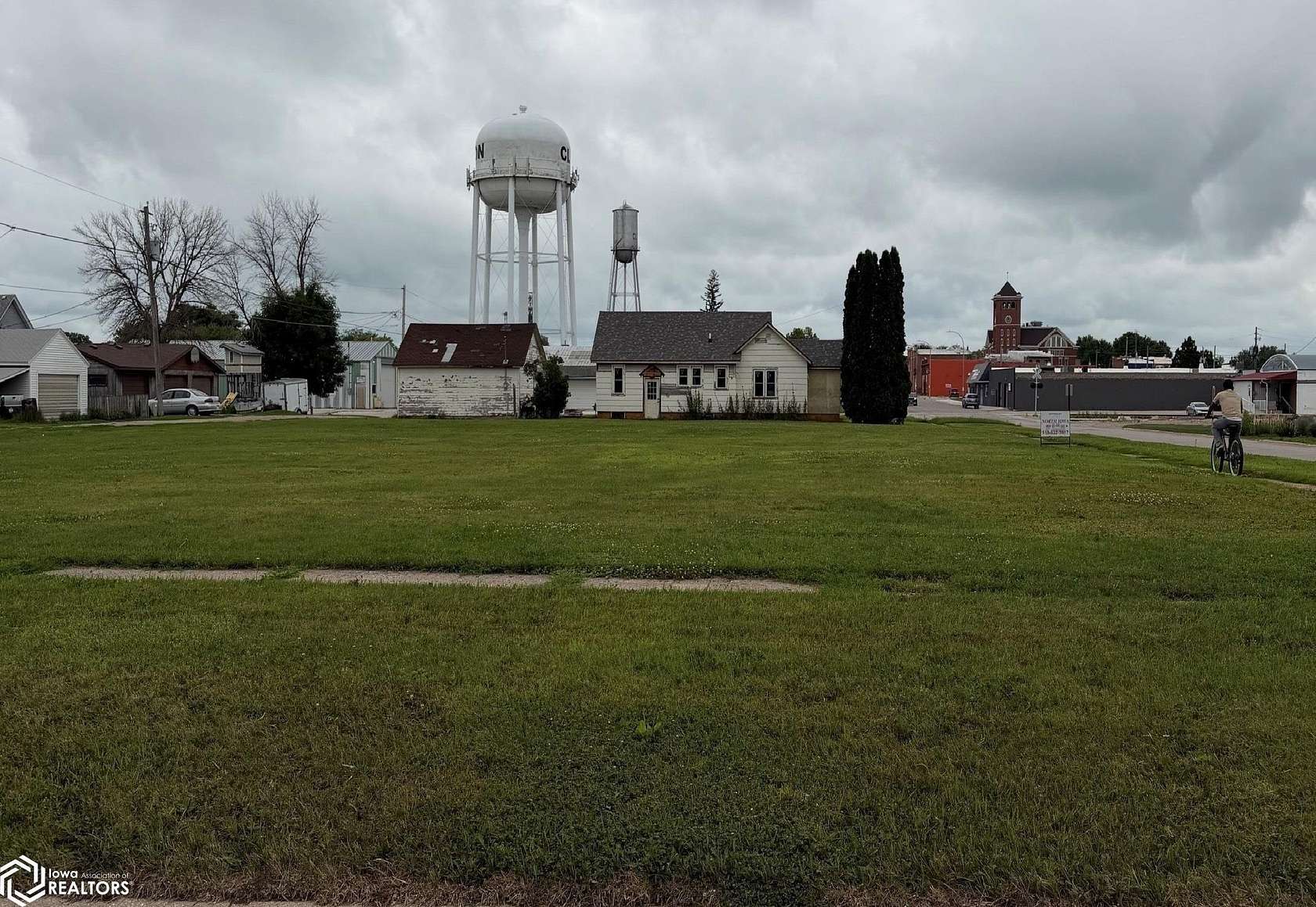 0.12 Acres of Residential Land for Sale in Clarion, Iowa