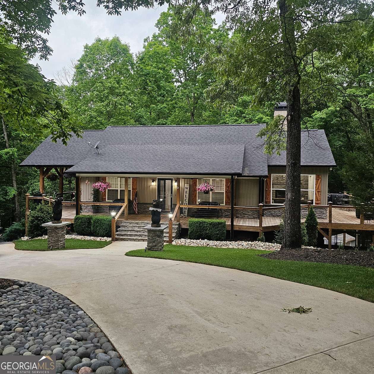 1.57 Acres of Land with Home for Sale in Demorest, Georgia