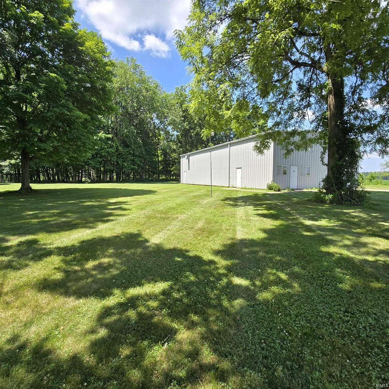 1 Acre of Residential Land for Sale in Plymouth, Indiana