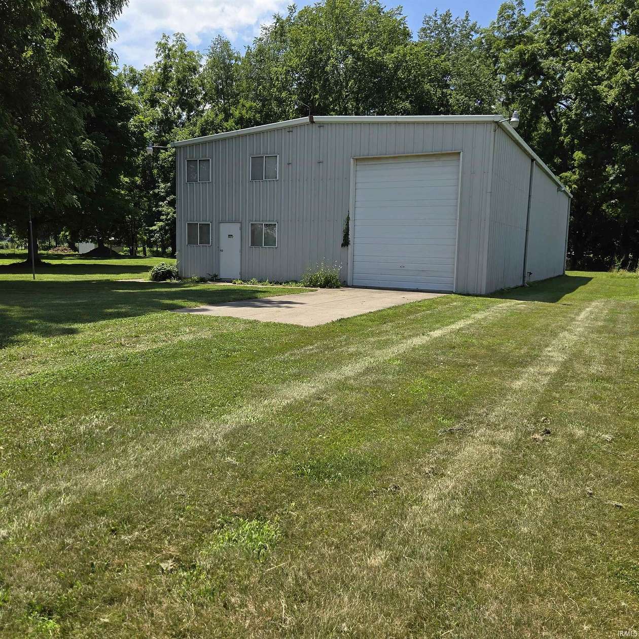 1 Acre of Residential Land for Sale in Plymouth, Indiana