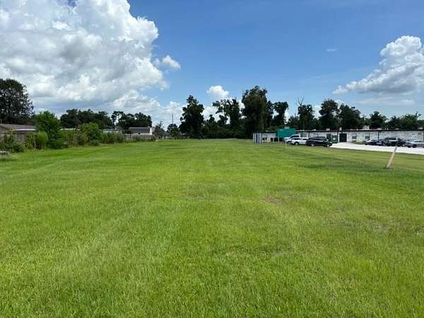 1.2 Acres of Commercial Land for Sale in Sulphur, Louisiana