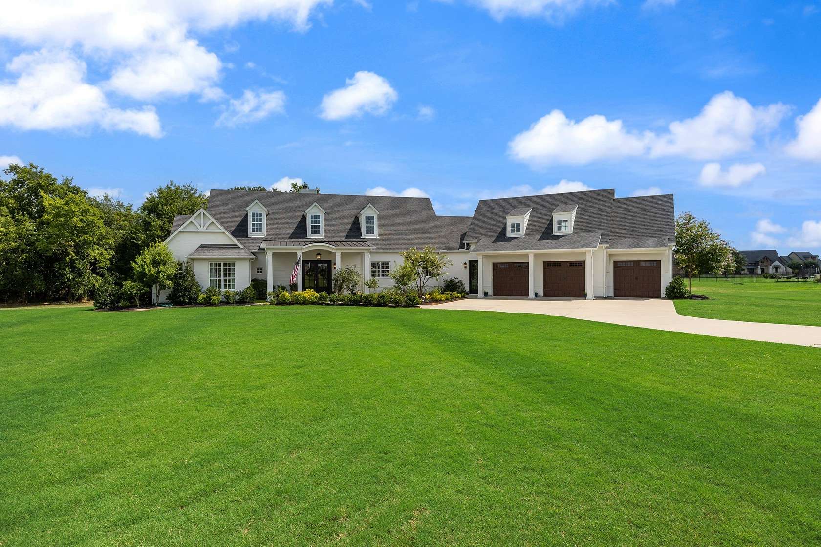 1.5 Acres of Land with Home for Sale in Rockwall, Texas