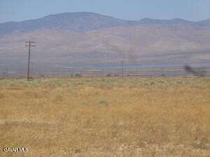 2.5 Acres of Residential Land for Sale in Lancaster, California