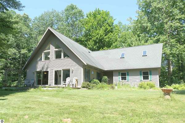 12.3 Acres of Land with Home for Sale in Edmore, Michigan