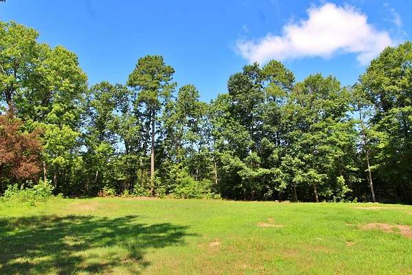 3.69 Acres of Land for Sale in Dillwyn, Virginia