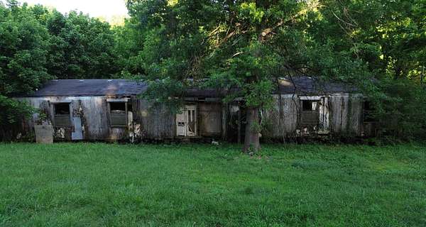1 Acre of Residential Land for Sale in Drummonds, Tennessee