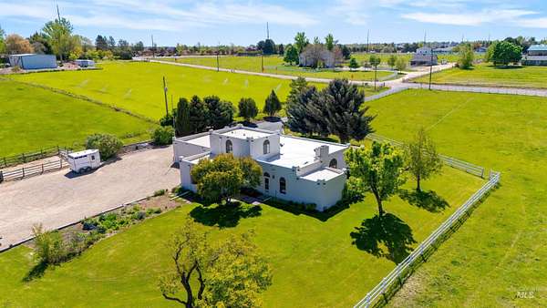 4.89 Acres of Land with Home for Sale in Kuna, Idaho