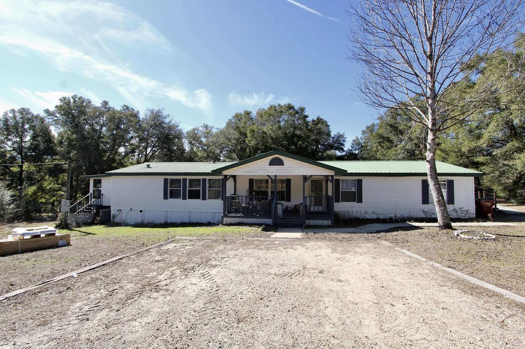 2 Acres of Land with Home for Sale in Laurel Hill, Florida