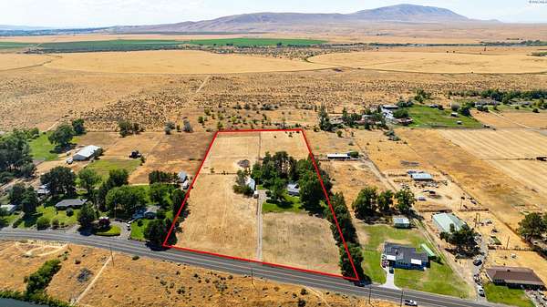4 Acres of Residential Land for Sale in West Richland, Washington
