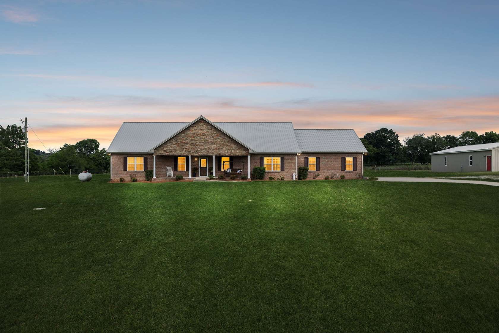 6 Acres of Land with Home for Sale in Lebanon, Tennessee