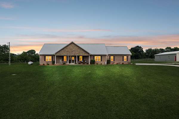 6 Acres of Land with Home for Sale in Lebanon, Tennessee
