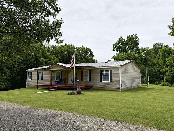 10.8 Acres of Land with Home for Sale in Raywick, Kentucky