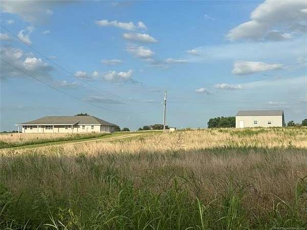 20 Acres of Agricultural Land with Home for Sale in Vinita, Oklahoma
