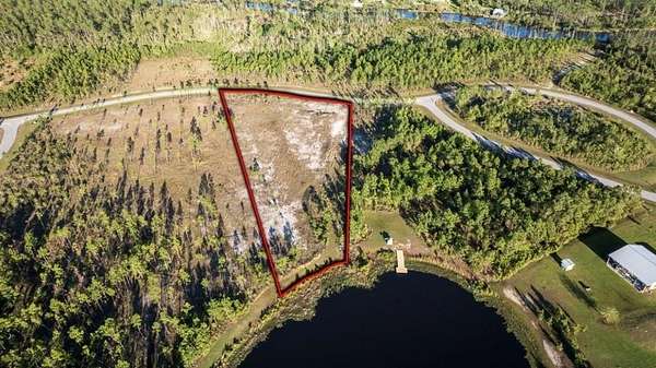2 Acres of Residential Land for Sale in Wewahitchka, Florida